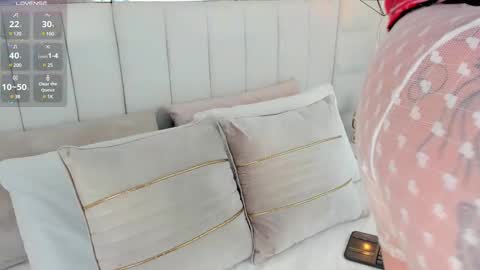 DAHLIA online show from January 9, 8:55 pm