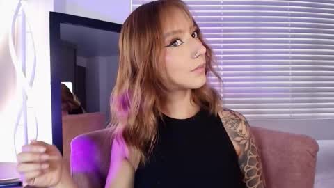 Eli  online show from January 7, 9:39 pm