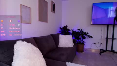 Eli  online show from March 21, 6:44 pm