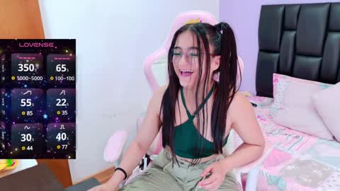 Eliza online show from December 24, 3:05 pm