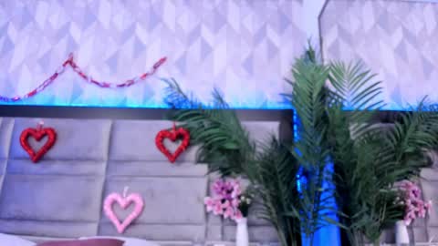 Snapshot of im_gaia chatting on February 14, 1:40 pm Im Gaia online show from February 14, 1:40 pm