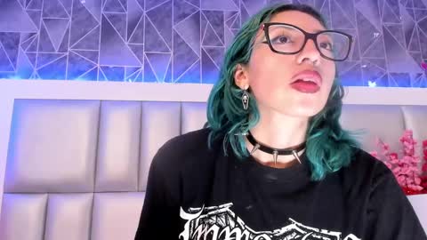 Snapshot of im_gaia chatting on February 28, 7:35 pm Im Gaia online show from February 28, 7:35 pm