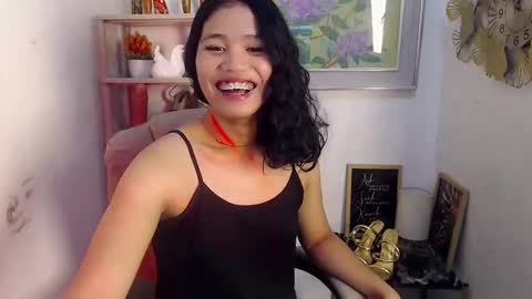 Snapshot of im_hotsambabexxx chatting on June 7, 3:32 am im_hotsambabexxx online show from June 7, 3:32 am