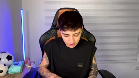 Snapshot of im_laia_ chatting on January 10, 1:10 am Laia online show from January 10, 1:10 am