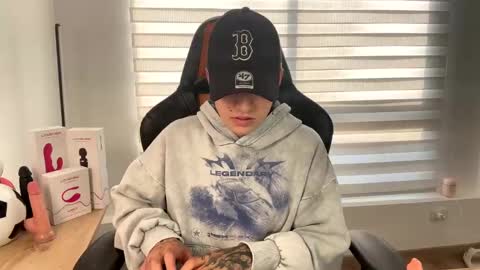 Snapshot of im_laia_ chatting on January 17, 9:39 pm Laia online show from January 17, 9:39 pm