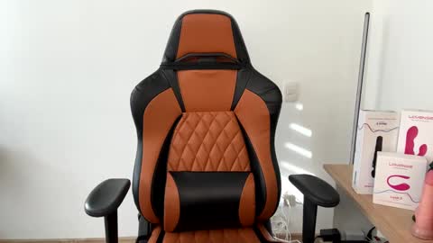 Snapshot of im_laia_ chatting on January 28, 9:29 pm Laia online show from January 28, 9:29 pm