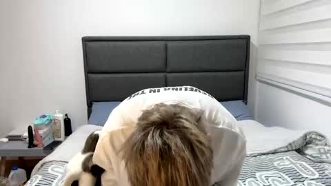 Snapshot of im_laia_ chatting on February 13, 10:12 am Laia online show from February 13, 10:12 am