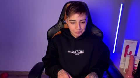 Snapshot of im_laia_ chatting on February 26, 5:09 am Laia online show from February 26, 5:09 am