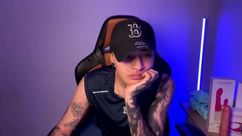 Snapshot of im_laia_ chatting on March 11, 6:00 am Laia online show from March 11, 6:00 am