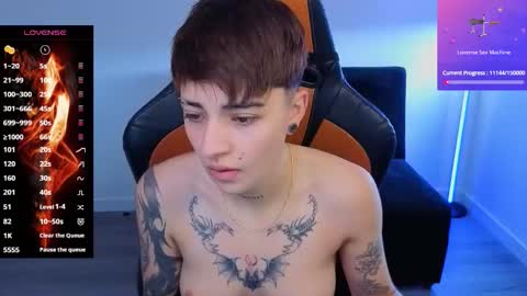 Snapshot of im_laia_ chatting on September 8, 7:35 pm Laia online show from September 8, 7:35 pm