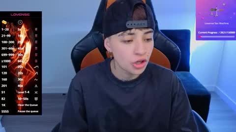 Snapshot of im_laia_ chatting on September 11, 12:16 pm Laia online show from September 11, 12:16 pm