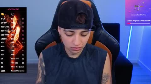 Snapshot of im_laia_ chatting on September 17, 2:19 pm Laia online show from September 17, 2:19 pm