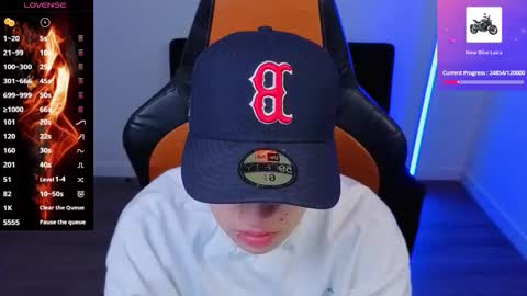 Snapshot of im_laia_ chatting on October 12, 2:10 am Laia online show from October 12, 2:10 am