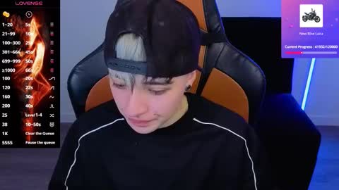 Snapshot of im_laia_ chatting on October 20, 10:21 pm Laia online show from October 20, 10:21 pm