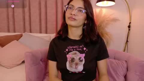 Lilyy  online show from June 25, 1:48 pm