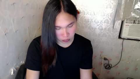 Snapshot of im_love_one69 chatting on December 2, 3:40 pm im_love_one69 online show from December 2, 3:40 pm