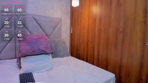 Manu  online show from October 31, 3:13 pm