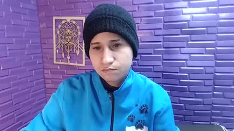 Snapshot of im_milan_rs chatting on January 15, 10:17 am im_milan_rs online show from January 15, 10:17 am