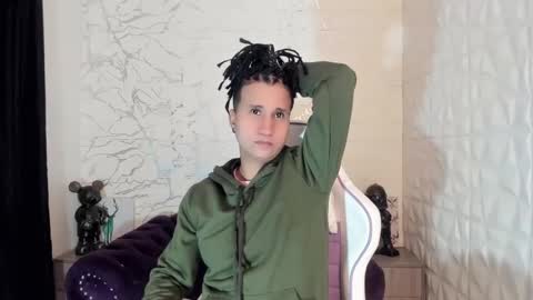 Snapshot of im_milan_rs chatting on March 2, 12:20 am im_milan_rs online show from March 2, 12:20 am