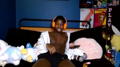 im_mist_yu online show from December 19, 7:48 am