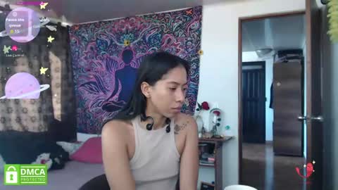 Cutie pie online show from June 27, 1:06 pm