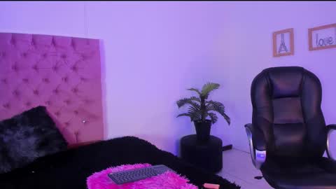 RALF online show from February 19, 8:16 pm