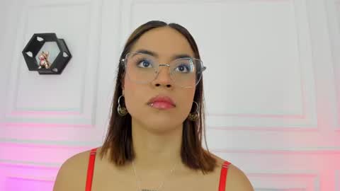 Snapshot of im_scarlett__ chatting on July 7, 6:45 pm scarlett online show from July 7, 6:45 pm