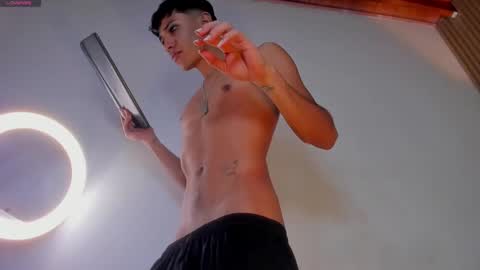 im_sebaslopez online show from March 10, 8:26 am