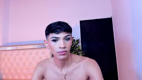im_sebaslopez online show from January 12, 7:52 pm