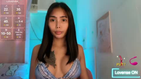 Snapshot of im_your_sexy_wifexxx chatting on May 22, 2:19 am Ms. M online show from May 22, 2:19 am