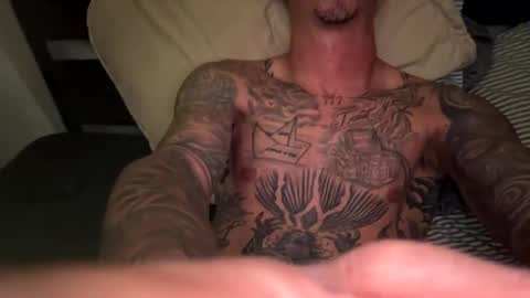 imallyours232323 online show from October 12, 4:00 am