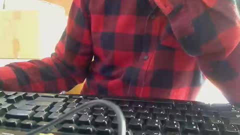 Aussie Guy online show from May 4, 1:12 am