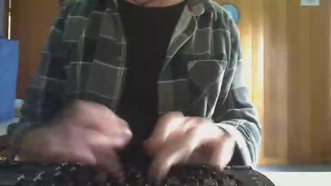 Aussie Guy online show from May 7, 2:06 am