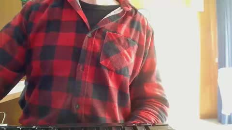 Aussie Guy online show from May 19, 1:00 am