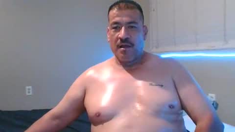 Snapshot of imbackmandosuknw chatting on November 13, 6:34 am imbackmandosuknw online show from November 13, 6:34 am