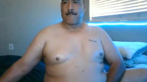 Snapshot of imbackmandosuknw chatting on November 24, 5:34 pm imbackmandosuknw online show from November 24, 5:34 pm