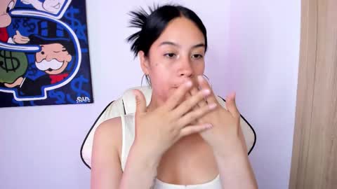 Snapshot of imcharlot_ chatting on January 31, 9:24 pm charlot online show from January 31, 9:24 pm