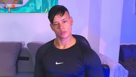 imconor online show from October 15, 10:54 pm