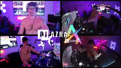 Snapshot of imdjazra chatting on February 12, 2:56 am DJ Azra online show from February 12, 2:56 am