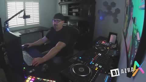 DJ Azra online show from October 26, 12:27 am