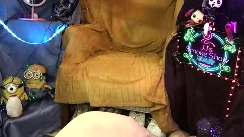 JJ online show from November 19, 3:01 pm