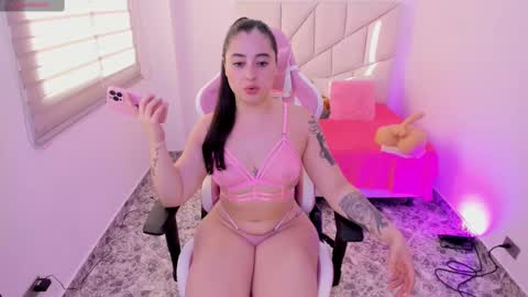 Snapshot of imhanna3 chatting on October 15, 12:16 pm independient model online show from October 15, 12:16 pm