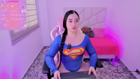 Snapshot of imhanna3 chatting on November 19, 11:43 am independient model online show from November 19, 11:43 am