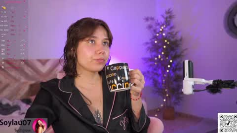 Snapshot of imjess_ chatting on April 2, 4:26 pm imjess_ online show from April 2, 4:26 pm