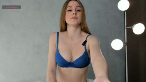 Snapshot of imjustsayingthata chatting on December 20, 5:04 am imjustsayingthata online show from December 20, 5:04 am