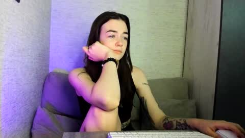 imkittygirlss online show from October 5, 4:16 pm