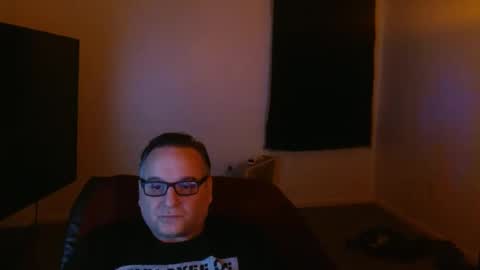 Snapshot of imkmac chatting on December 5, 4:42 am Kel online show from December 5, 4:42 am