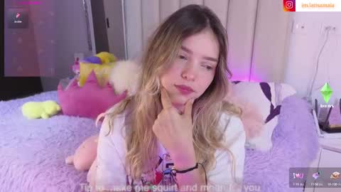 Snapshot of imlarisamaia chatting on March 5, 8:42 pm Larisa online show from March 5, 8:42 pm