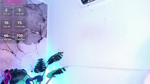 Leana online show from December 2, 9:06 pm