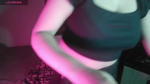 ROSE online show from November 10, 6:51 pm